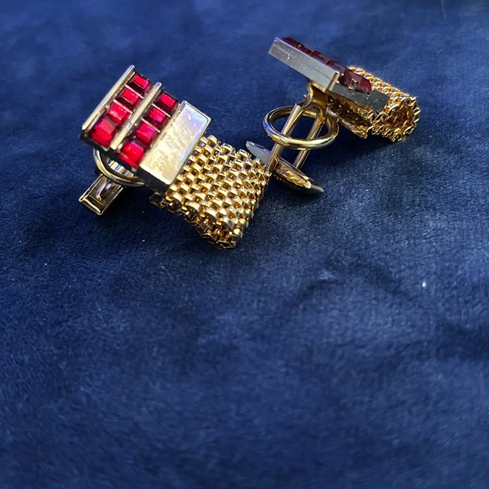💋Gold and Red Cufflinks❤️